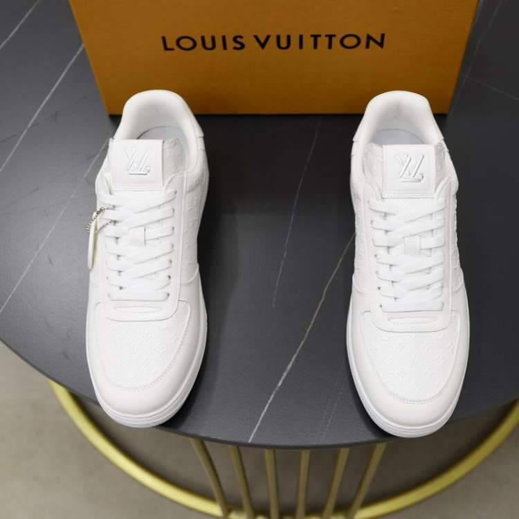 Picture of Louis Vuitton Shoes _SKULVsz38-45hnh082115689